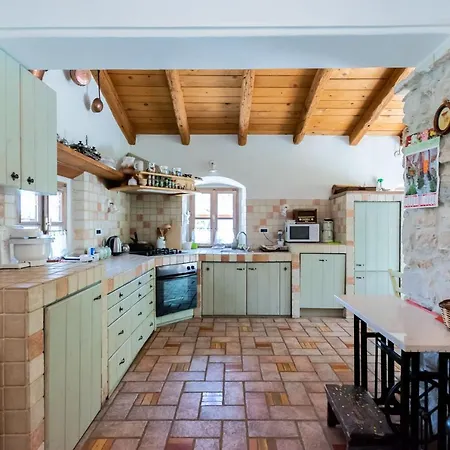 House Rada I Stanisav Holiday home Moscenicka Draga