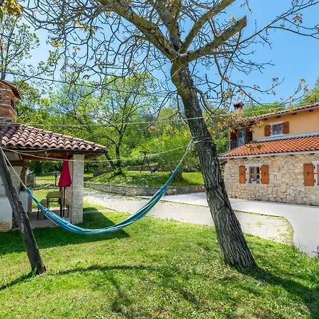 House Rada I Stanisav Moscenicka Draga