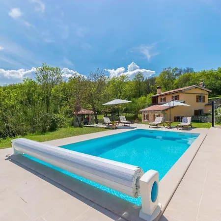 Holiday home House Rada I Stanisav