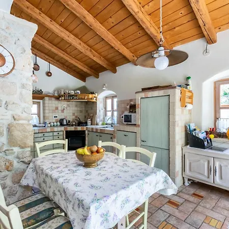 Holiday home House Rada I Stanisav
